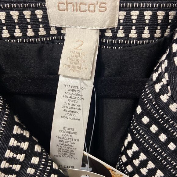 Chicos size 2 jacket new‎ with tags - Picture 2 of 6